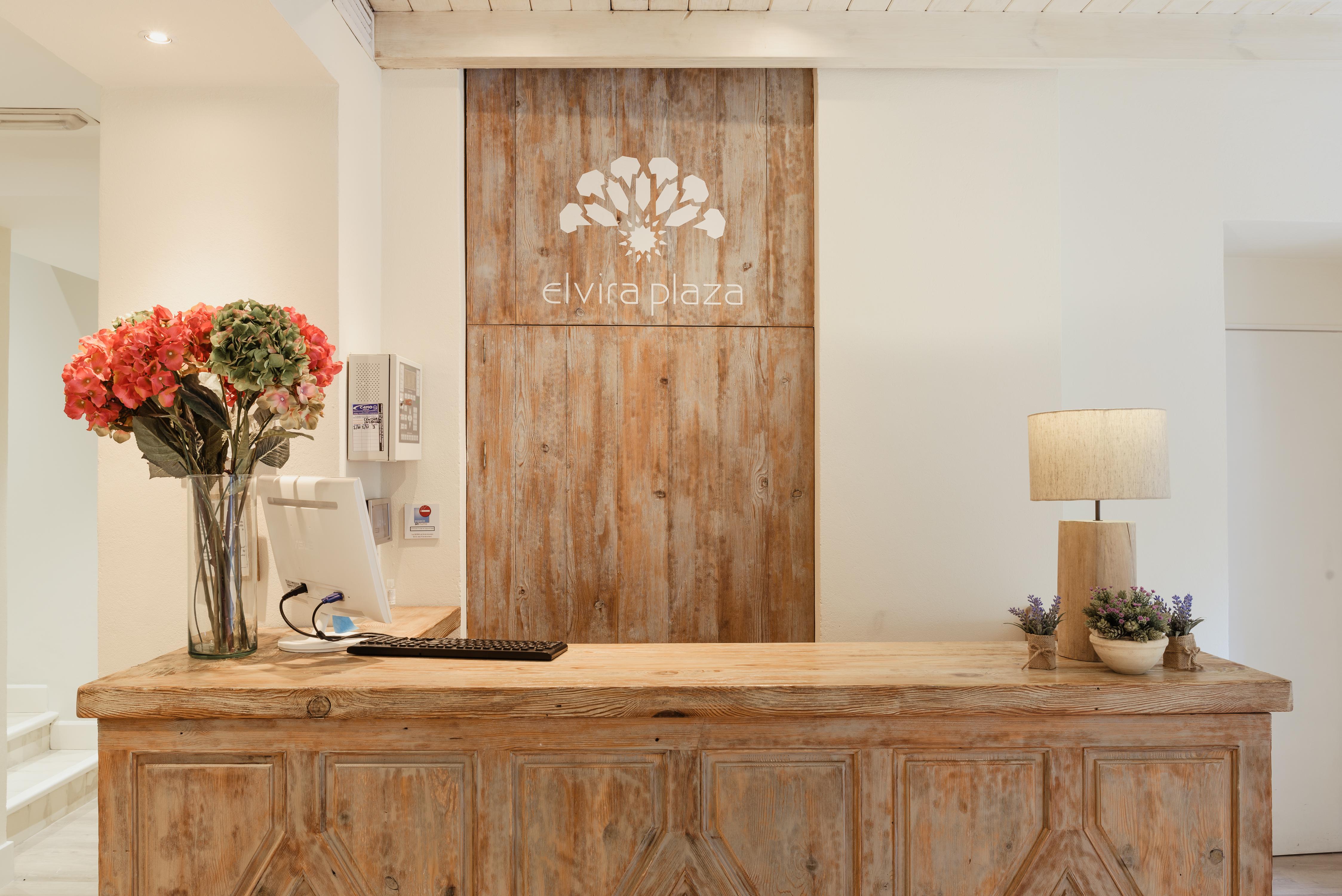 Hotel Boutique Elvira Plaza Севілья Екстер'єр фото