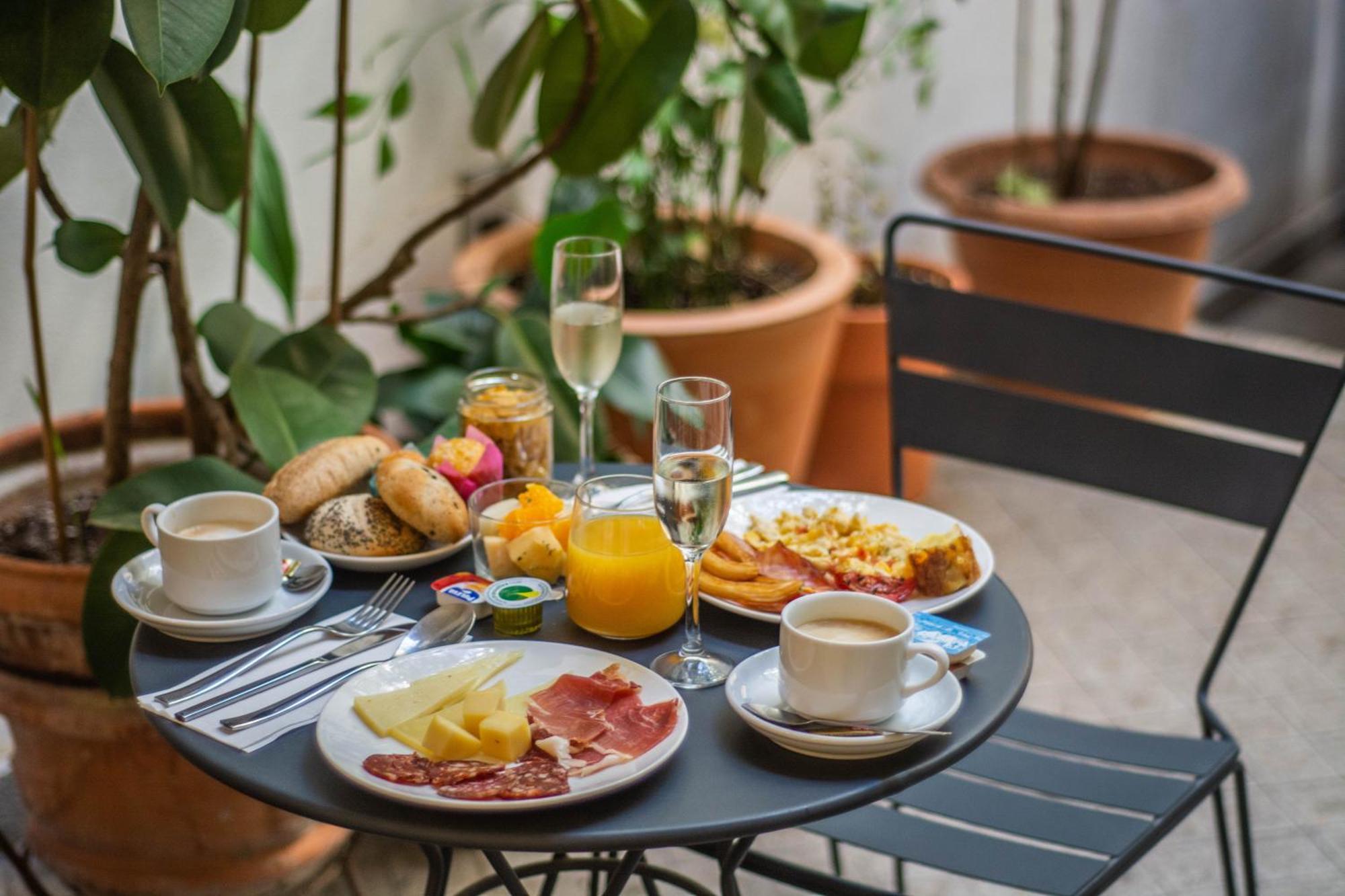 Hotel Boutique Elvira Plaza Севілья Екстер'єр фото