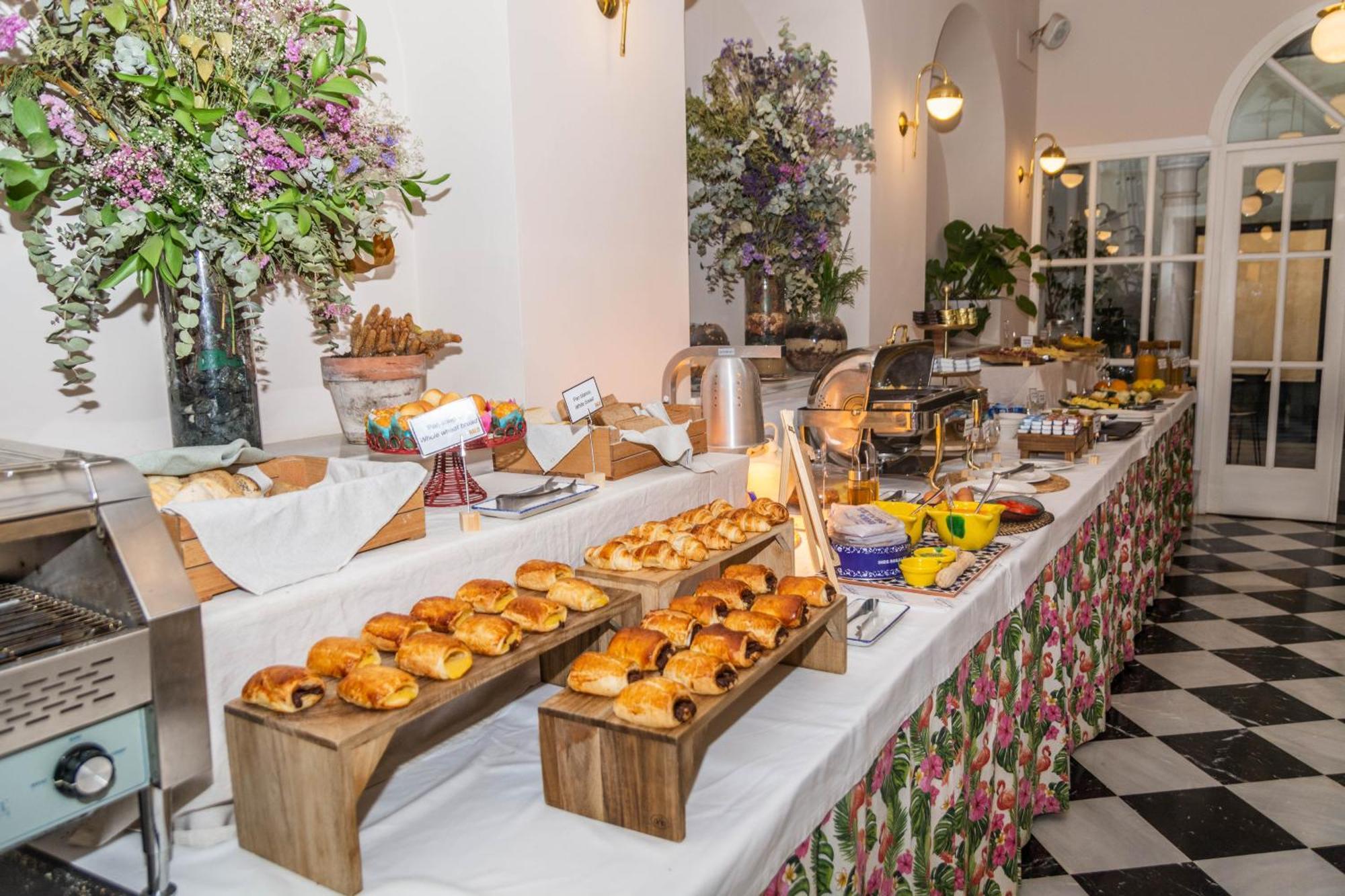 Hotel Boutique Elvira Plaza Севілья Екстер'єр фото